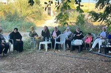 عدالة يعقد سلسلة اجتماعات توعوية لعاملات وعمال الزراعة