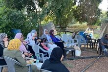 عدالة يعقد سلسلة اجتماعات توعوية لعاملات وعمال الزراعة