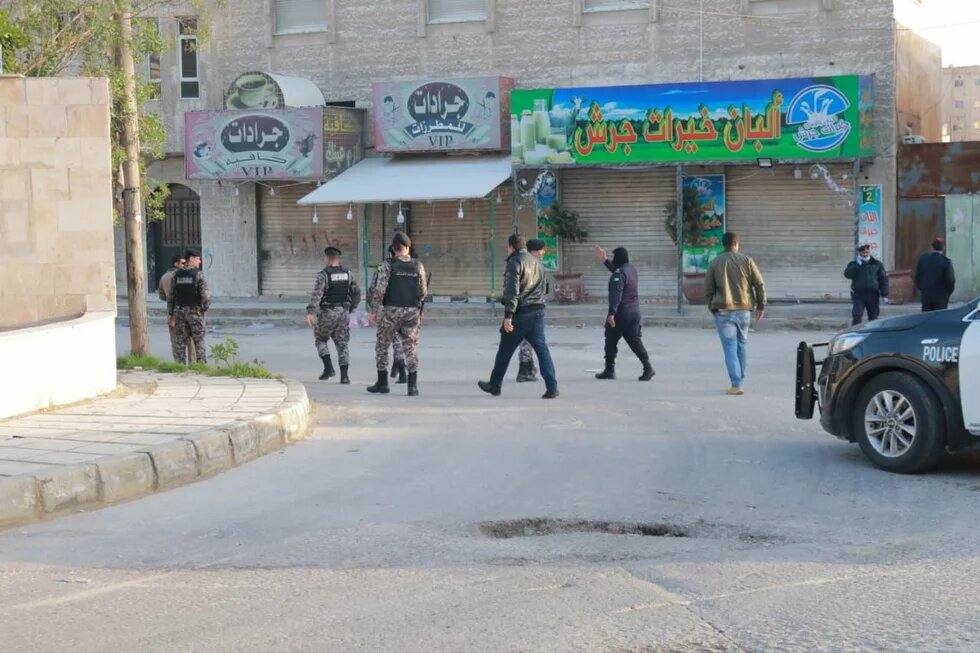 Jordanian police & army enforcing curfew during COVID-19 pandemic 2