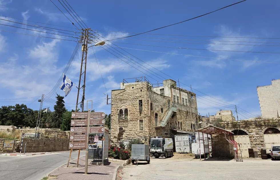 One of the areas in Hebron where Palestinians are not allowed access. 