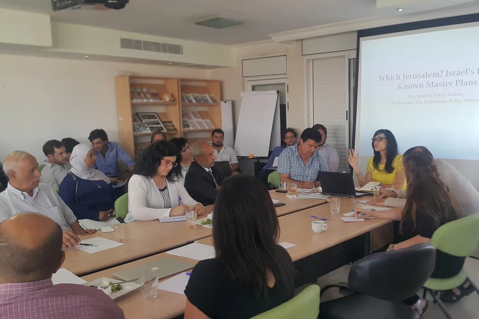 Discussion group at Böll Debates at hbs Ramallah